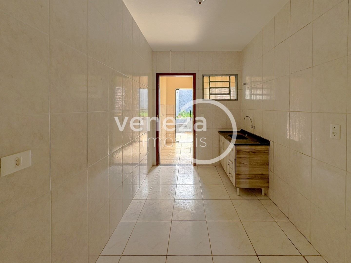 Casa Residencial para venda no bairro Portal de Versalhes de Londrina - Foto 7