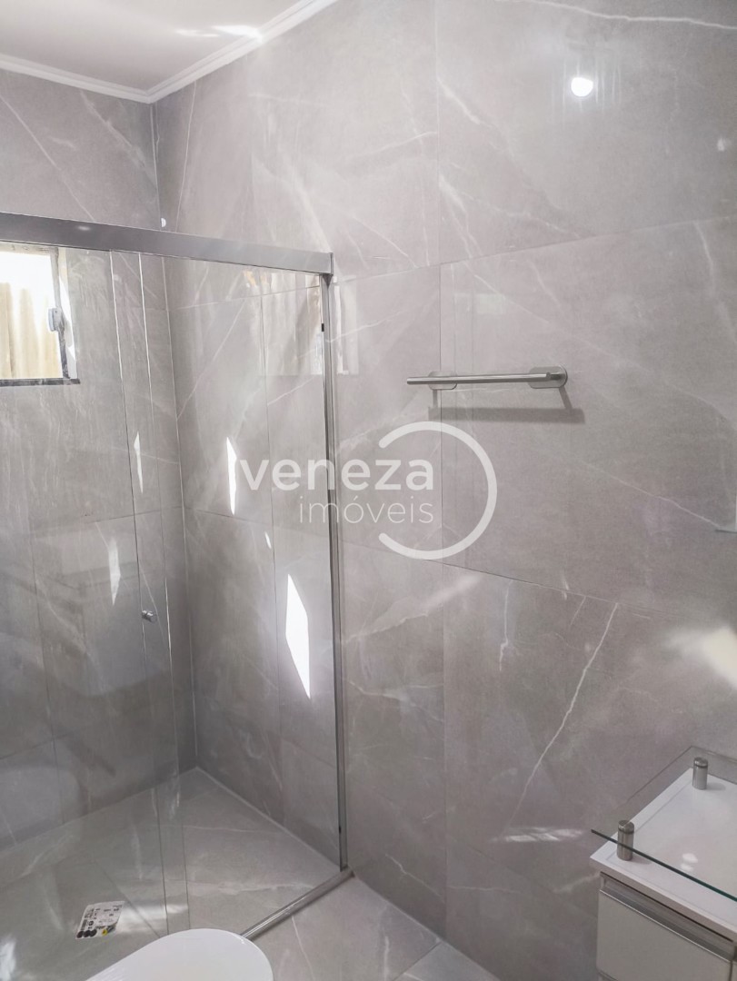 Casa Residencial para venda no bairro Sabara III de Londrina - Foto 11