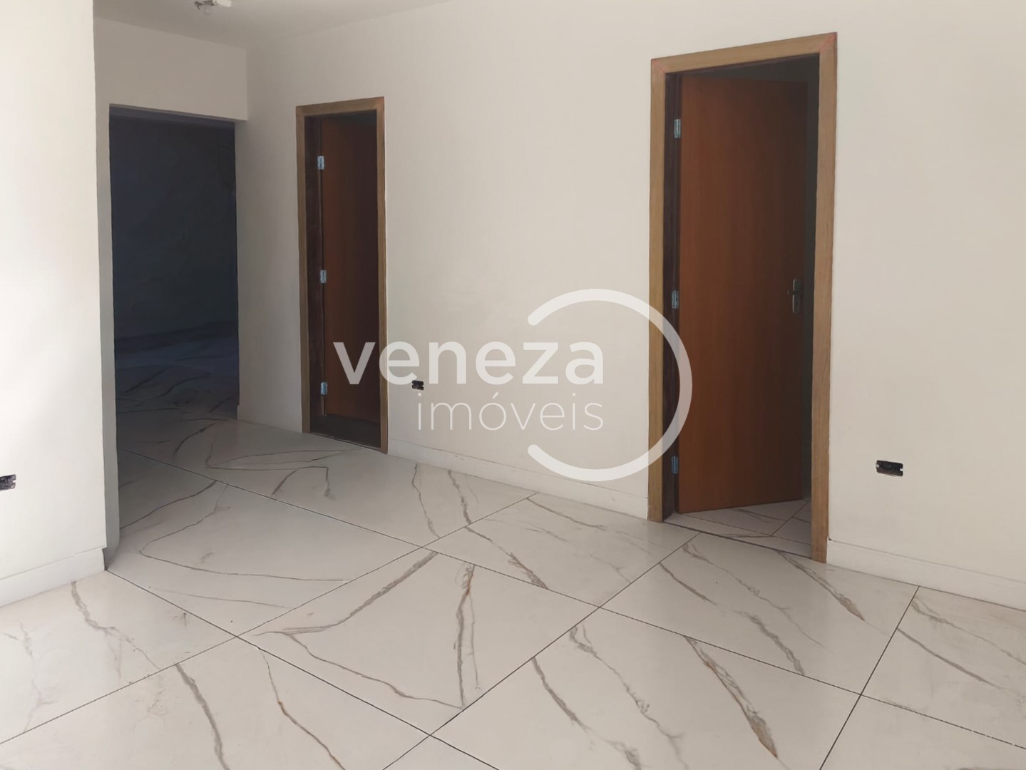 Casa Residencial para venda no bairro Sabara III de Londrina - Foto 8