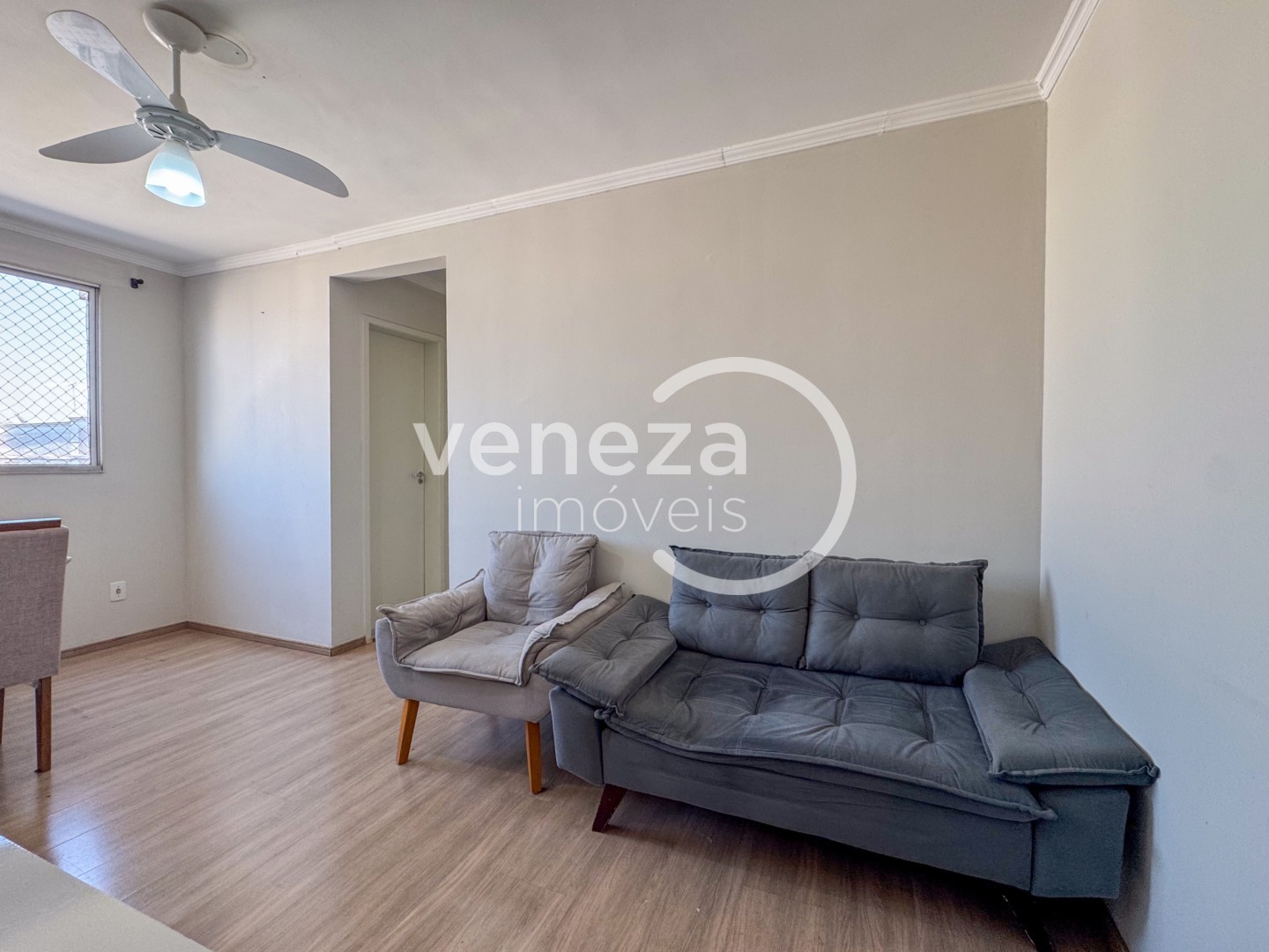 Apartamento para locação no bairro Jardim Joquei Club de Londrina - Foto 5
