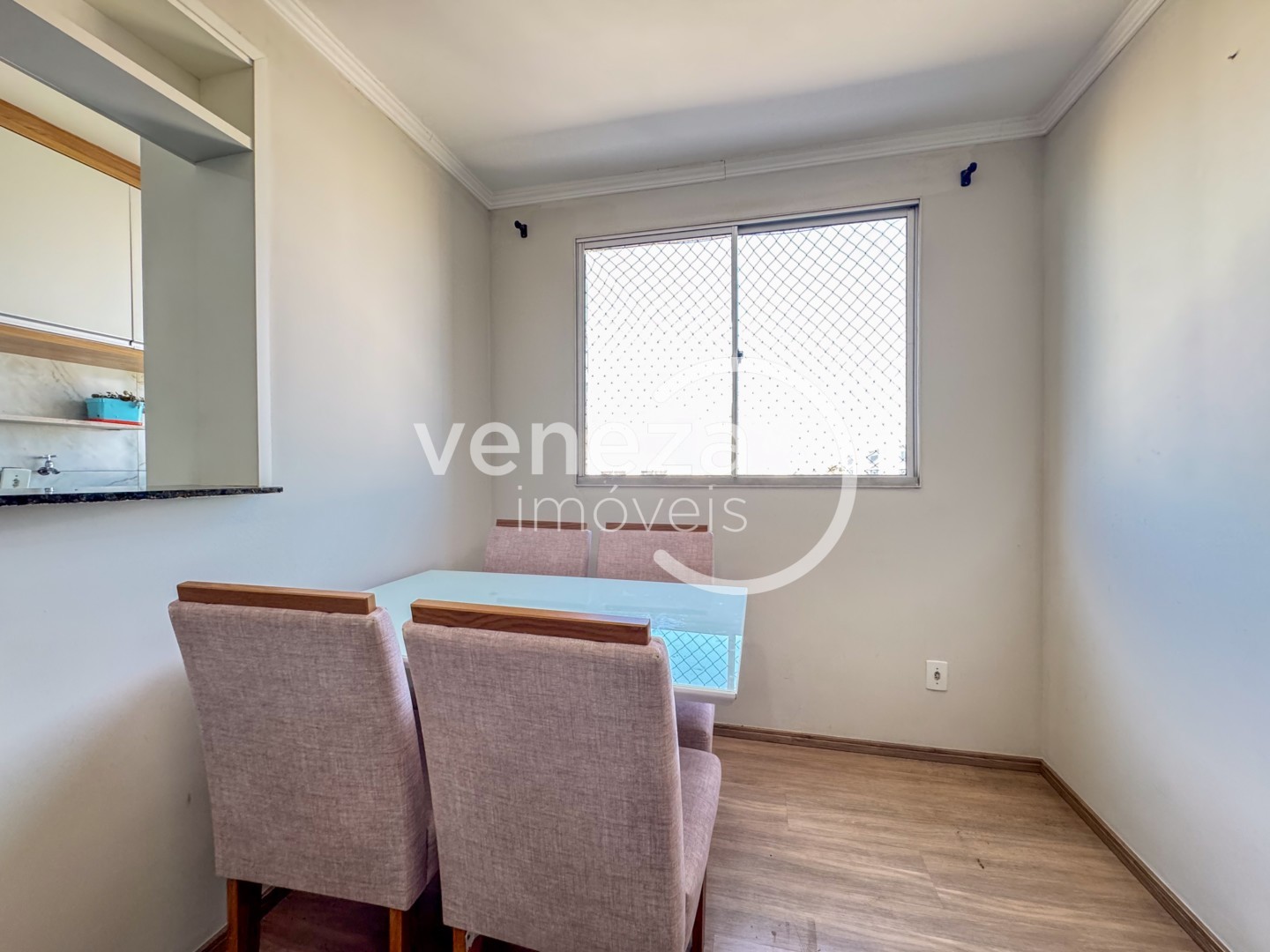 Apartamento para locação no bairro Jardim Joquei Club de Londrina - Foto 4