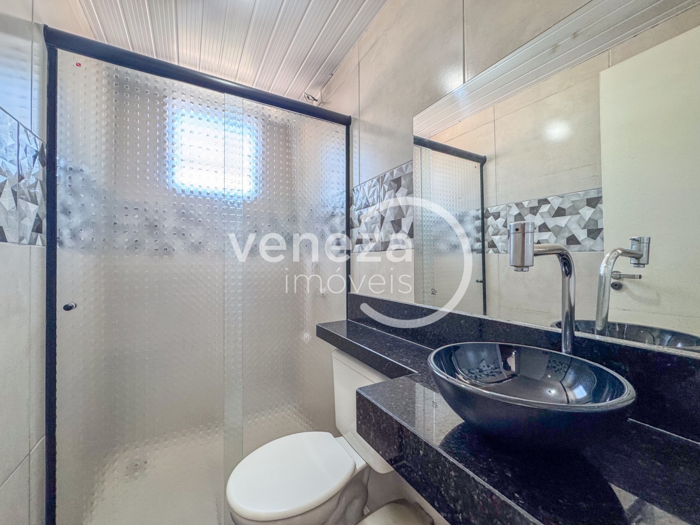 Apartamento para locação no bairro Jardim Joquei Club de Londrina - Foto 18