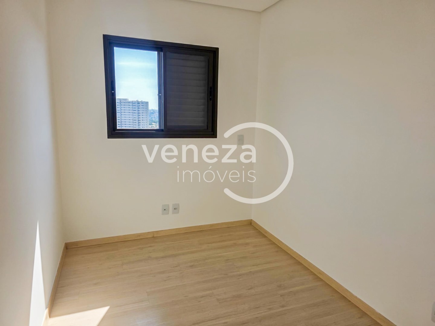 Apartamento para venda no bairro Parque Jamaica de Londrina - Foto 11