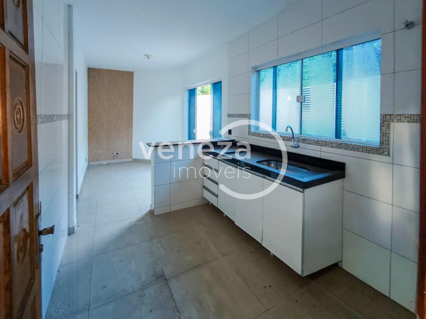 Casa Residencial para venda no bairro Michael Licha de Londrina - Foto 8