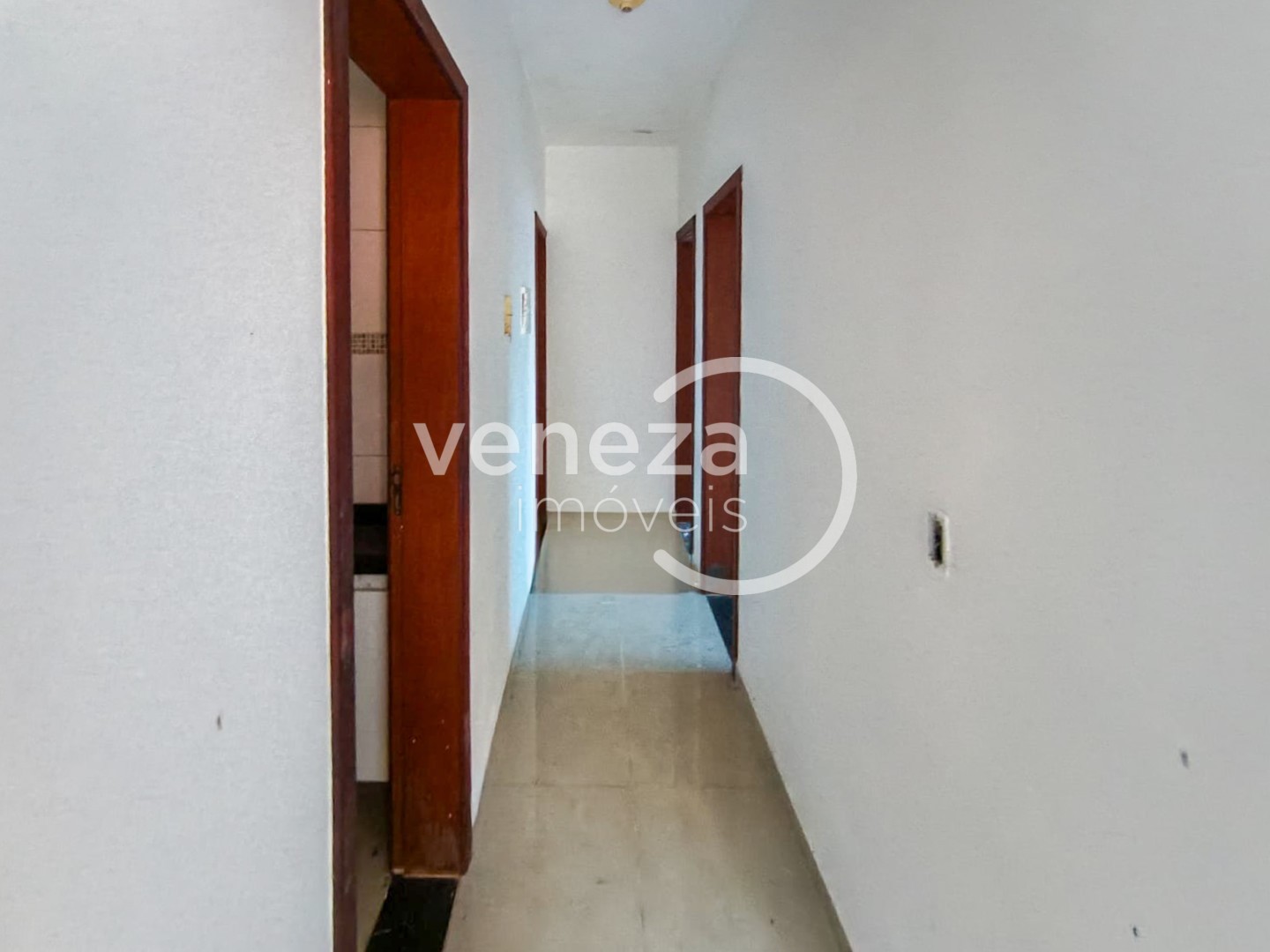 Casa Residencial para venda no bairro Michael Licha de Londrina - Foto 7