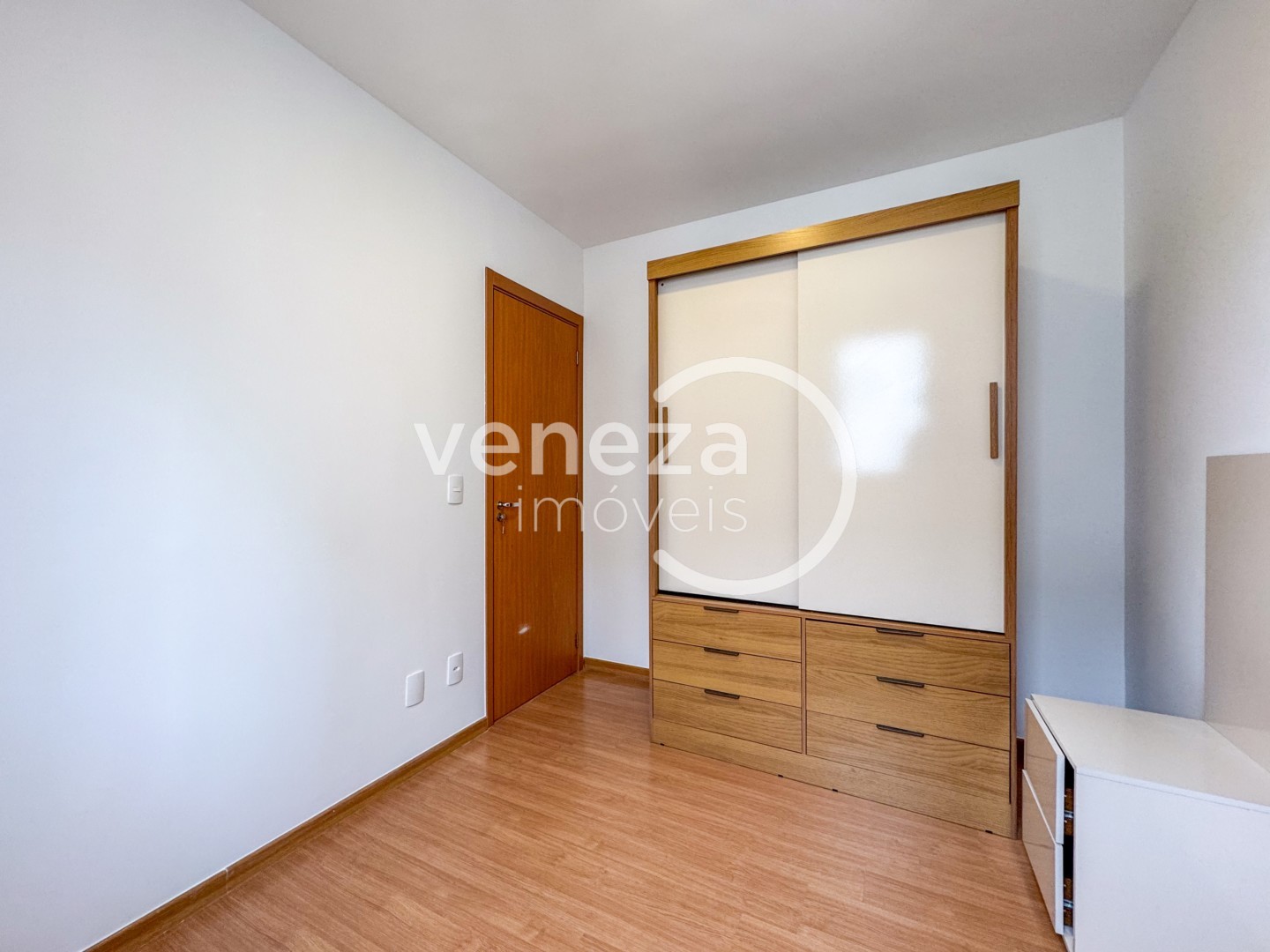 Apartamento para locação no bairro Gleba Fazenda Palhano de Londrina - Foto 16