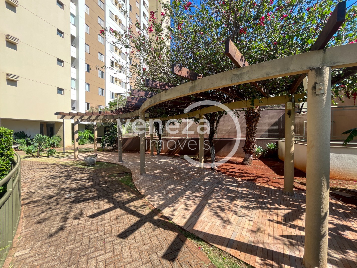 Apartamento para locação no bairro Jose Lazaro Gouvea de Londrina - Foto 21