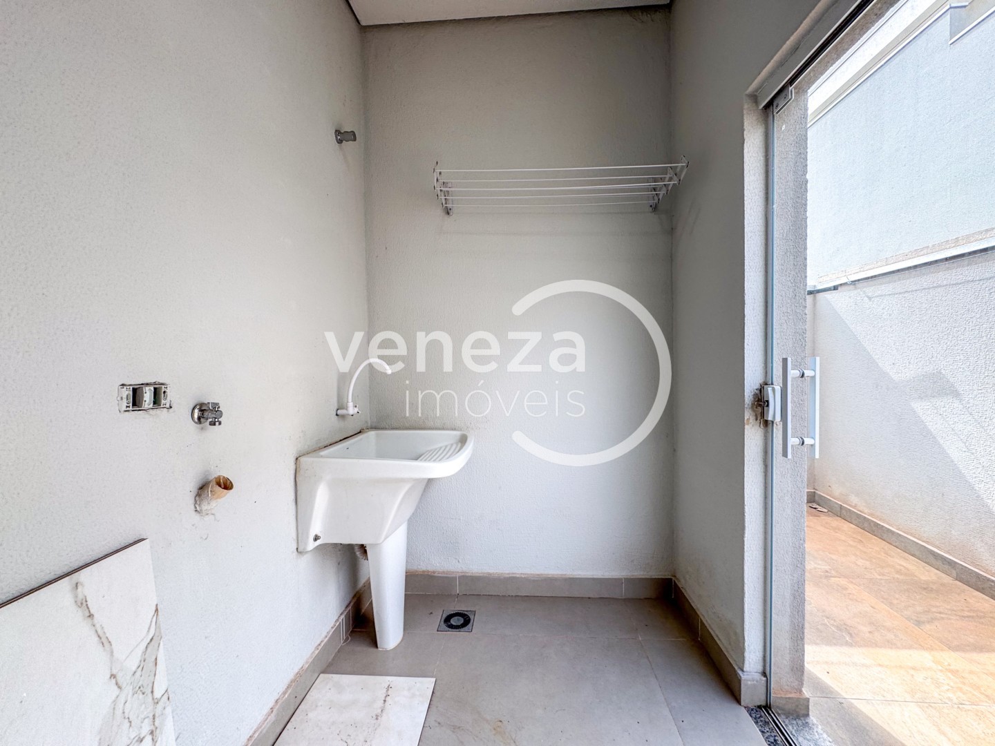 Casa Residencial para venda no bairro Parque Taua de Londrina - Foto 20