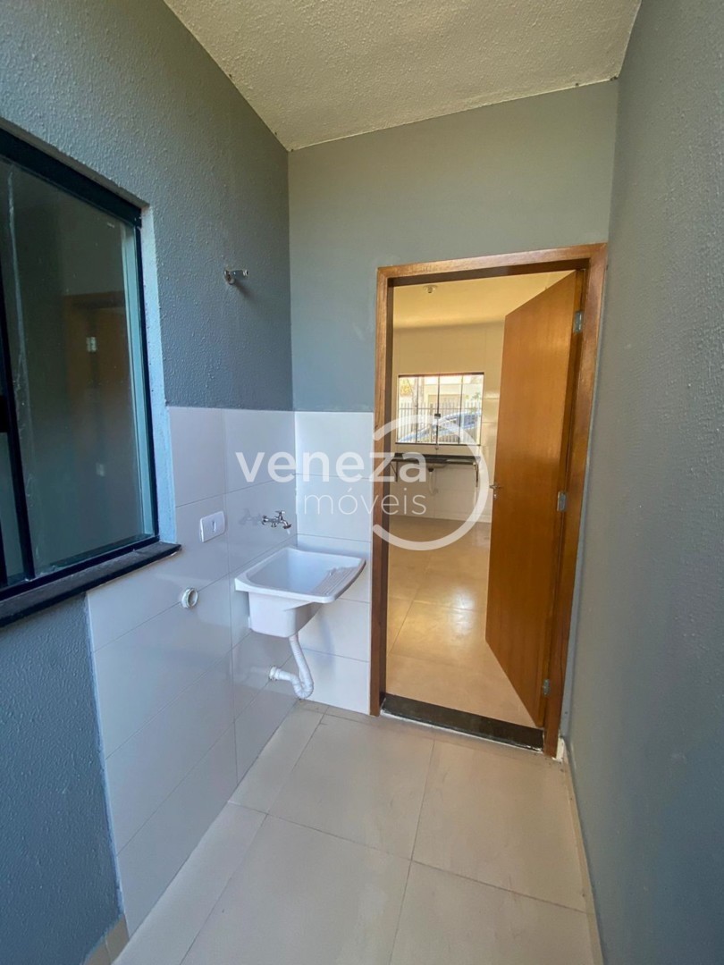 Casa Residencial para venda no bairro Columbia de Londrina - Foto 8