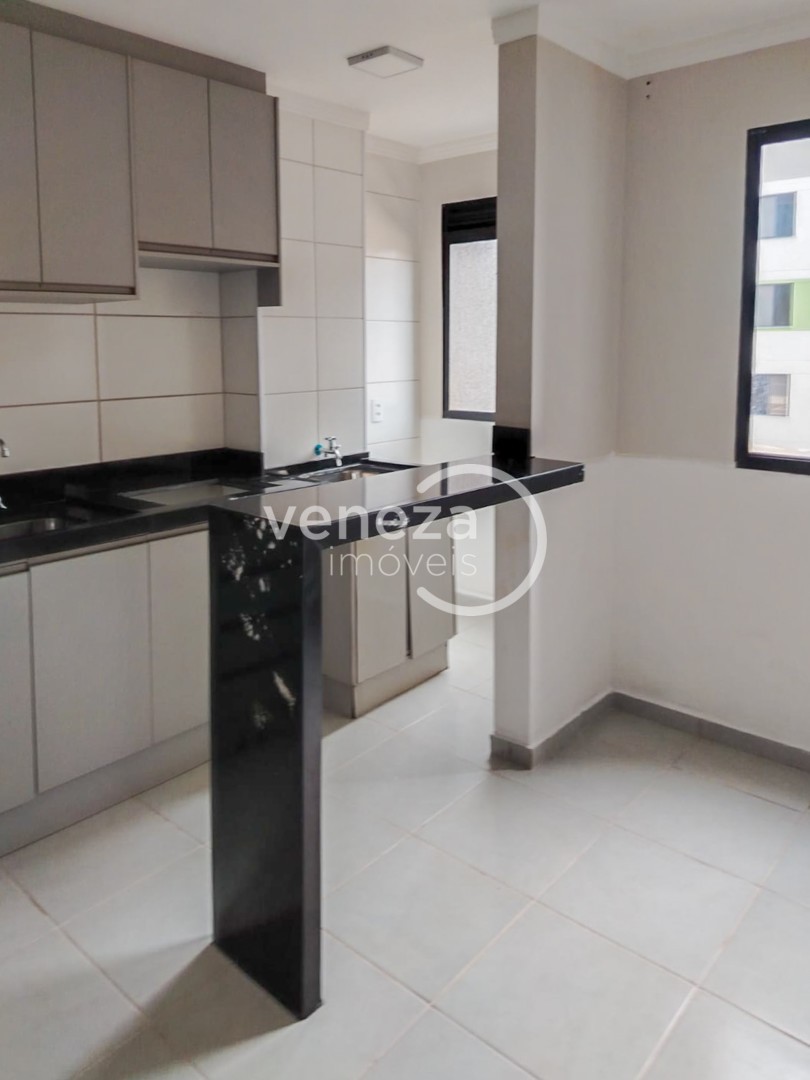 Apartamento para venda no bairro Jardim Maria Celina de Londrina - Foto 7