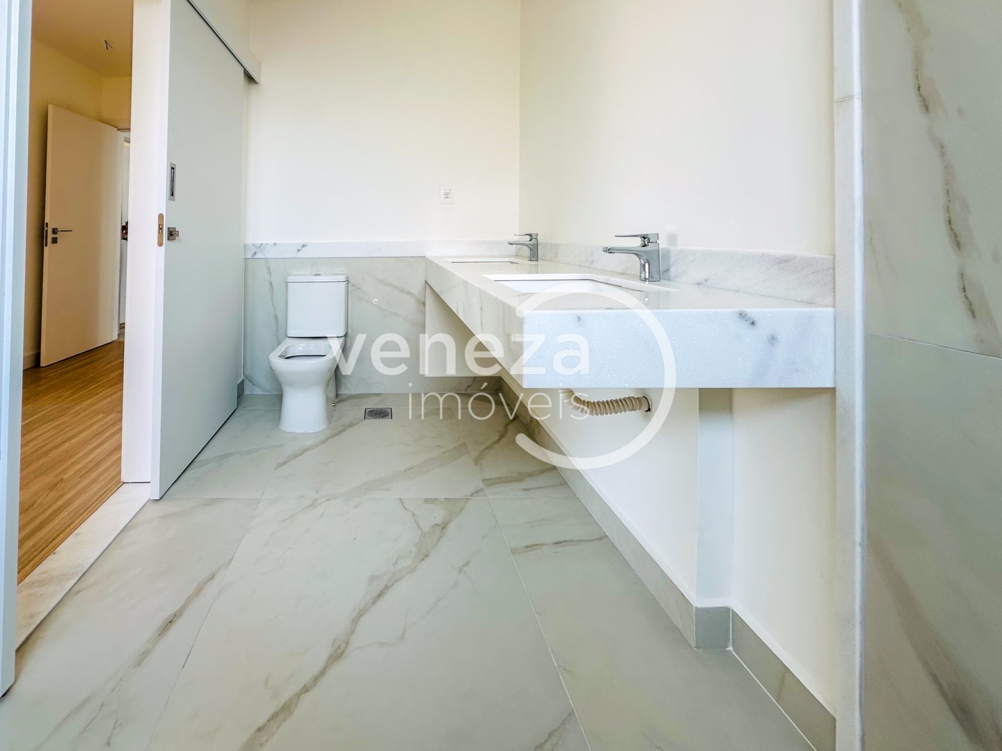 Apartamento para venda no bairro Centro de Londrina - Foto 11