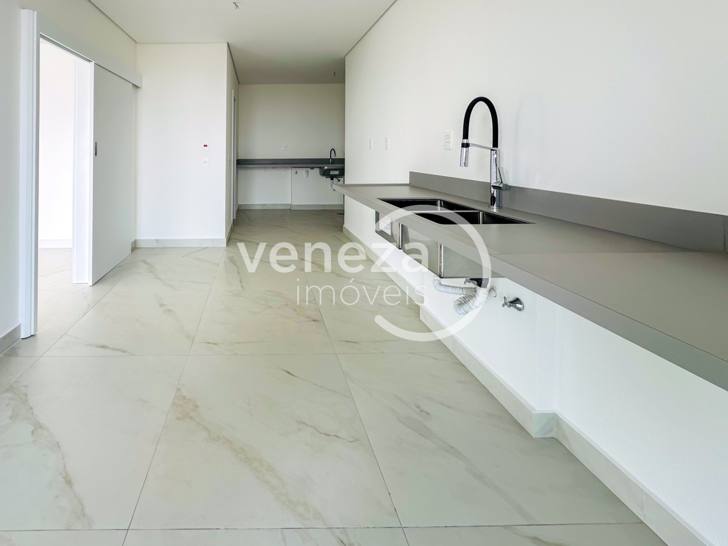 Apartamento para venda no bairro Centro de Londrina - Foto 25