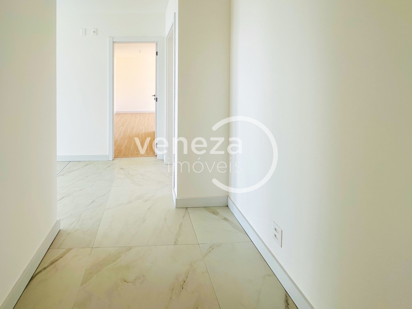 Apartamento para venda no bairro Centro de Londrina - Foto 18