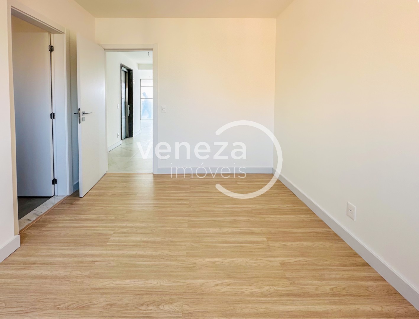 Apartamento para venda no bairro Centro de Londrina - Foto 8