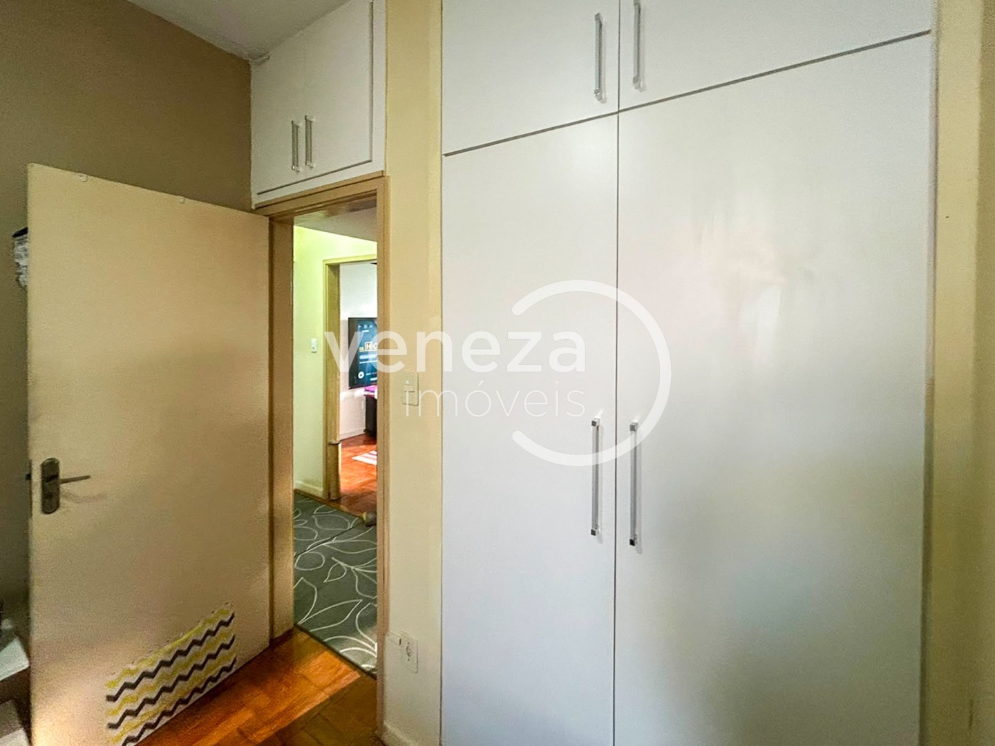 Apartamento para venda no bairro Centro de Londrina - Foto 4