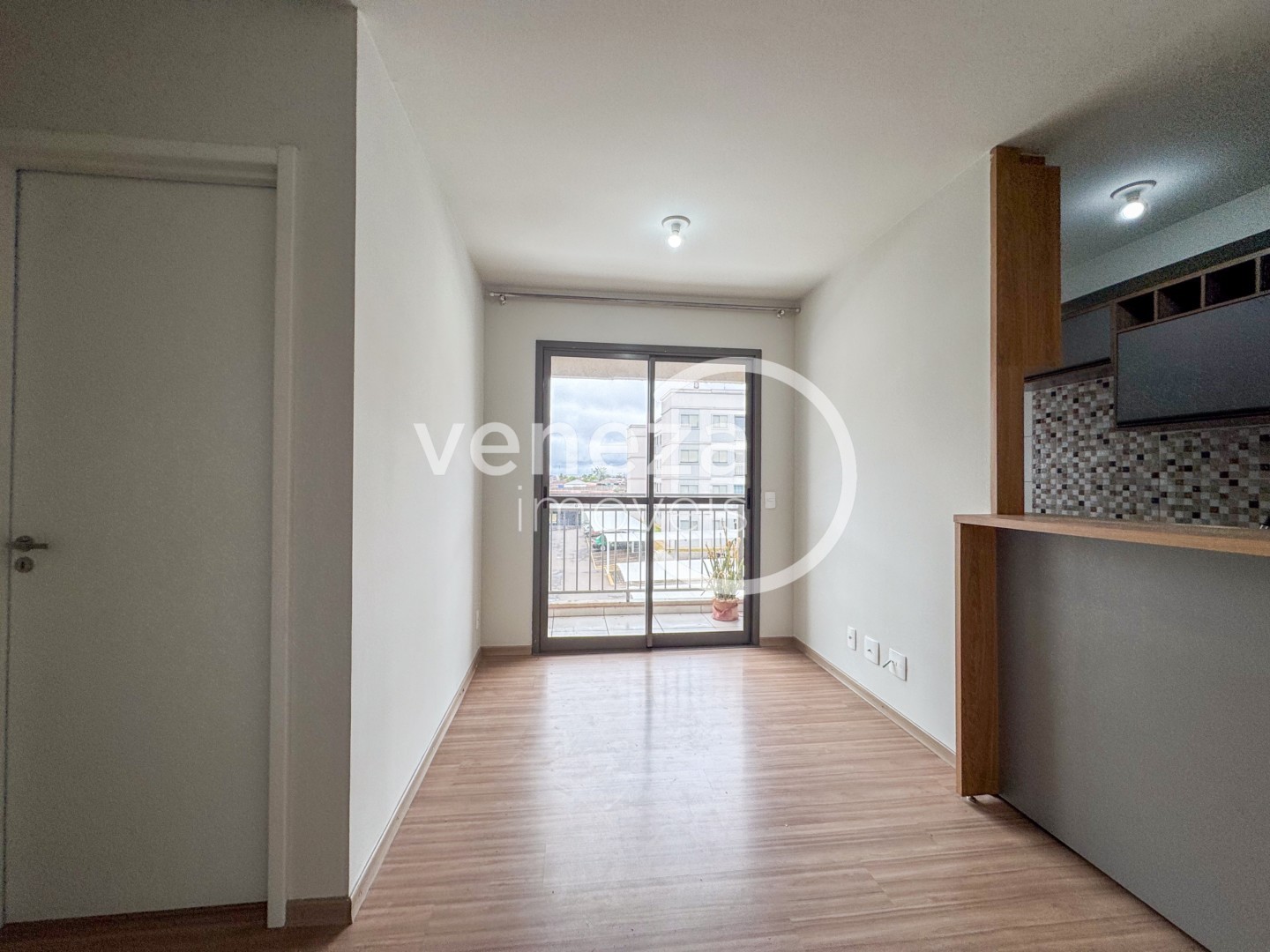 Apartamento para locacao no Vivi Xavier em Londrina com 62m² por R$ 1.350