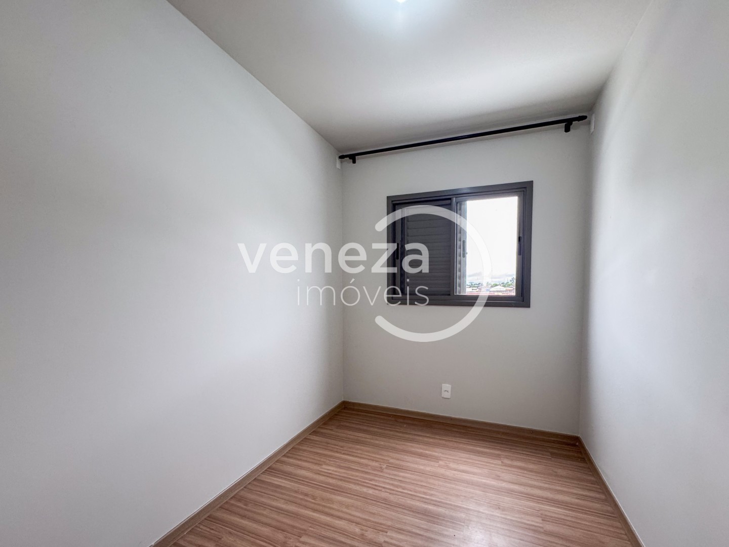 Apartamento para locação no bairro Vivi Xavier de Londrina - Foto 17