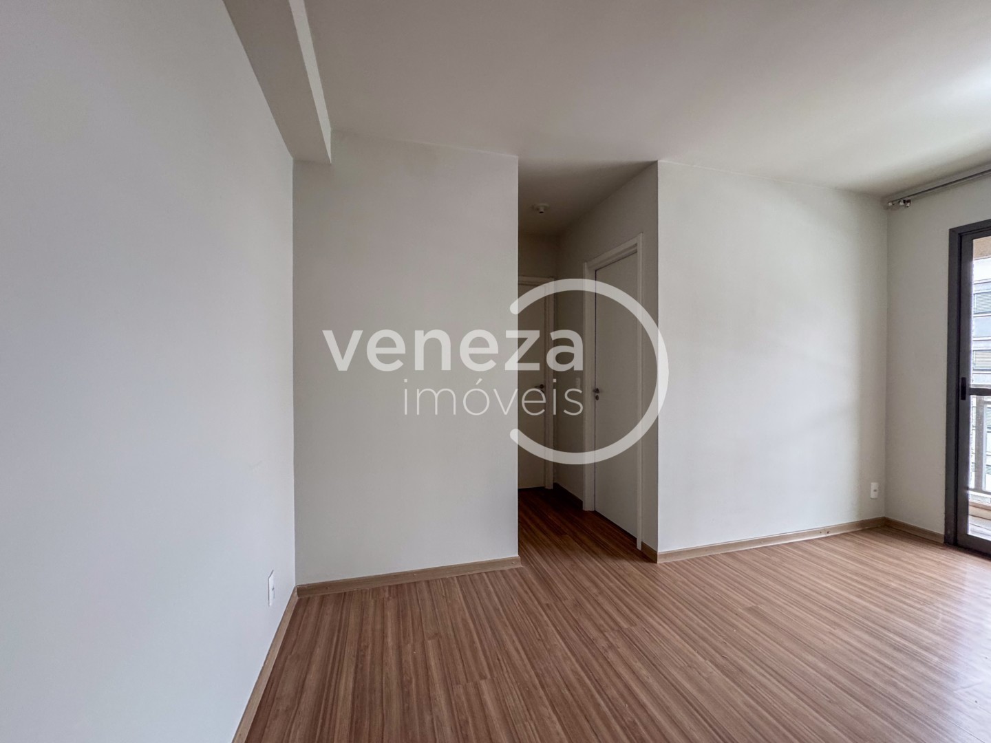 Apartamento para locação no bairro Vivi Xavier de Londrina - Foto 8