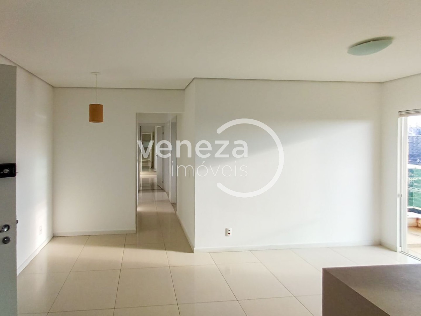 Apartamento para venda no Higienopolis em Londrina com 131,79m² por R$ 550.000