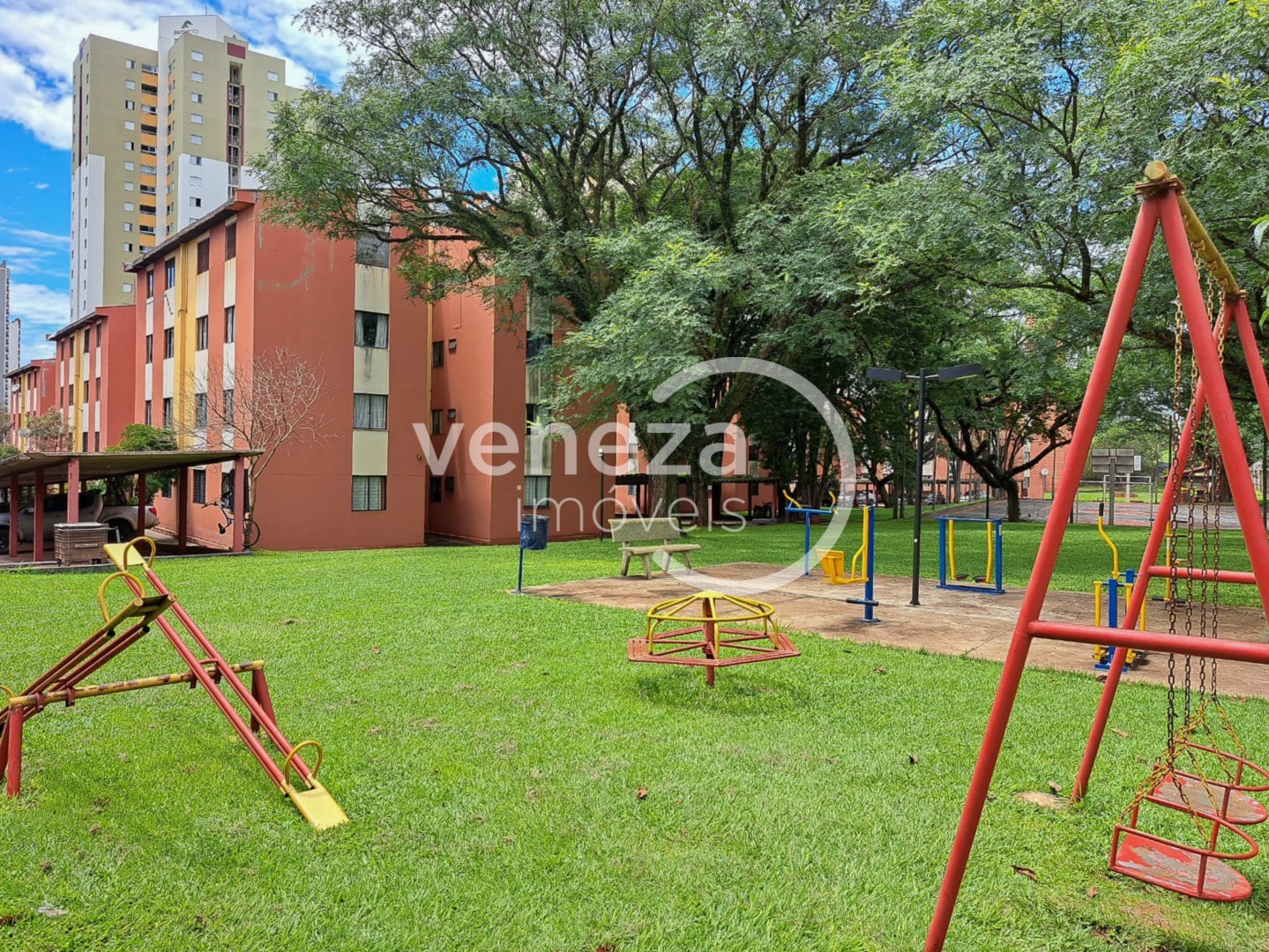 Apartamento para locação no bairro Gleba Palhano de Londrina - Foto 12