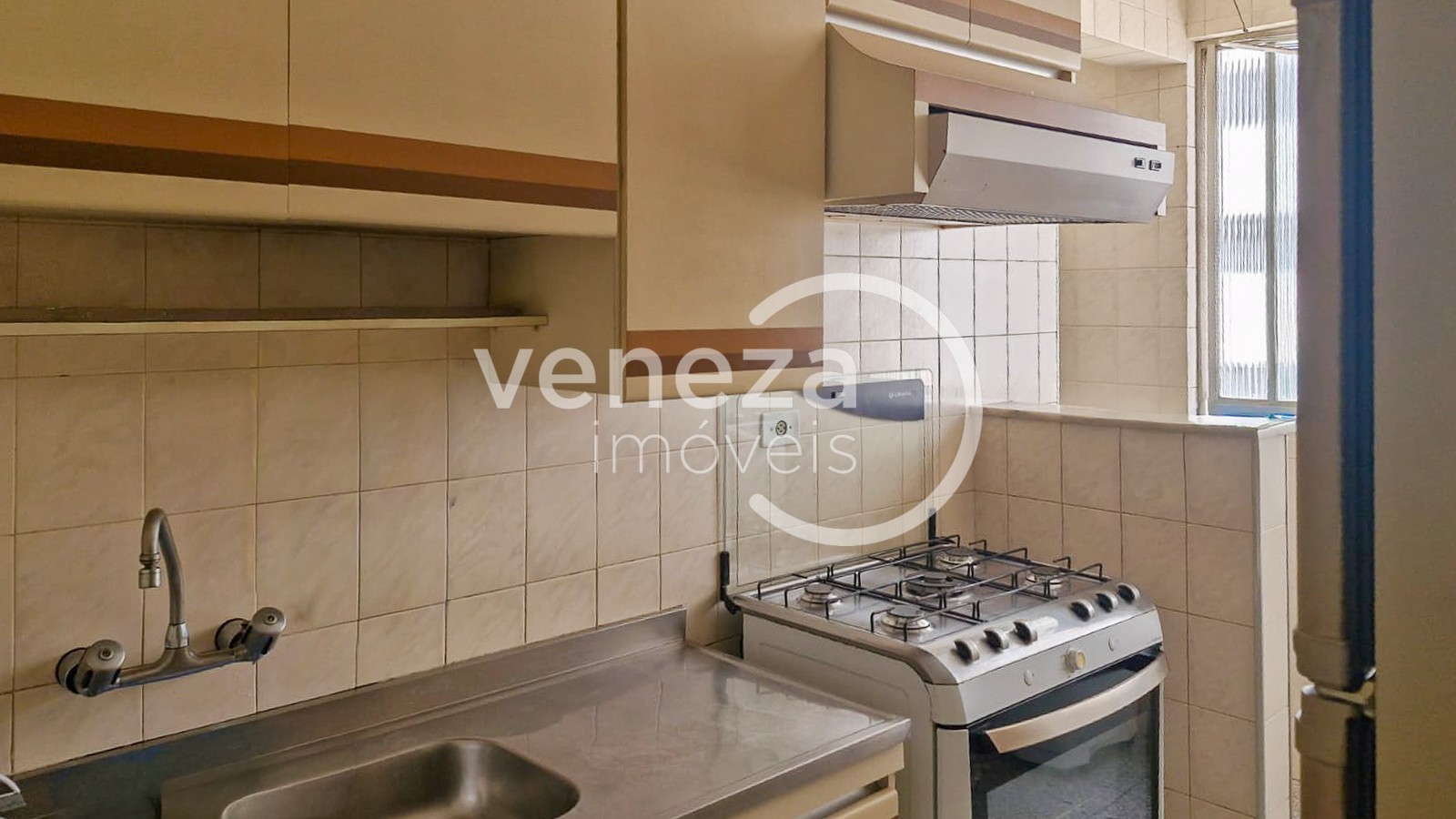Apartamento para venda no bairro Centro de Londrina - Foto 8
