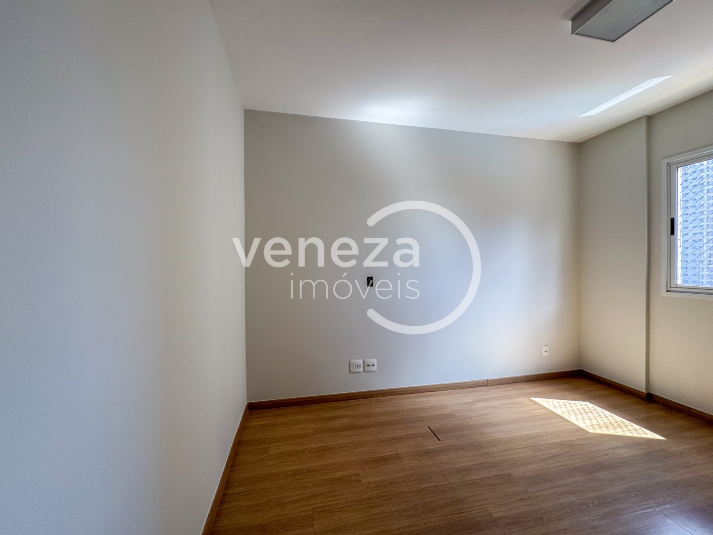Apartamento para locação no bairro Gleba Palhano de Londrina - Foto 7
