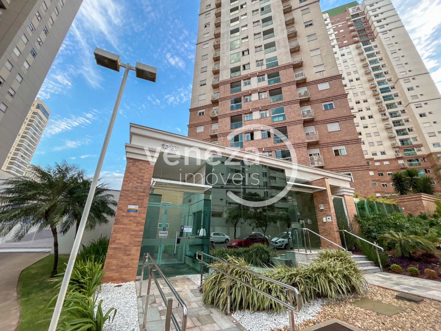 Apartamento para locacao no Gleba Palhano em Londrina com 115m² por R$ 3.500  - Foto 1