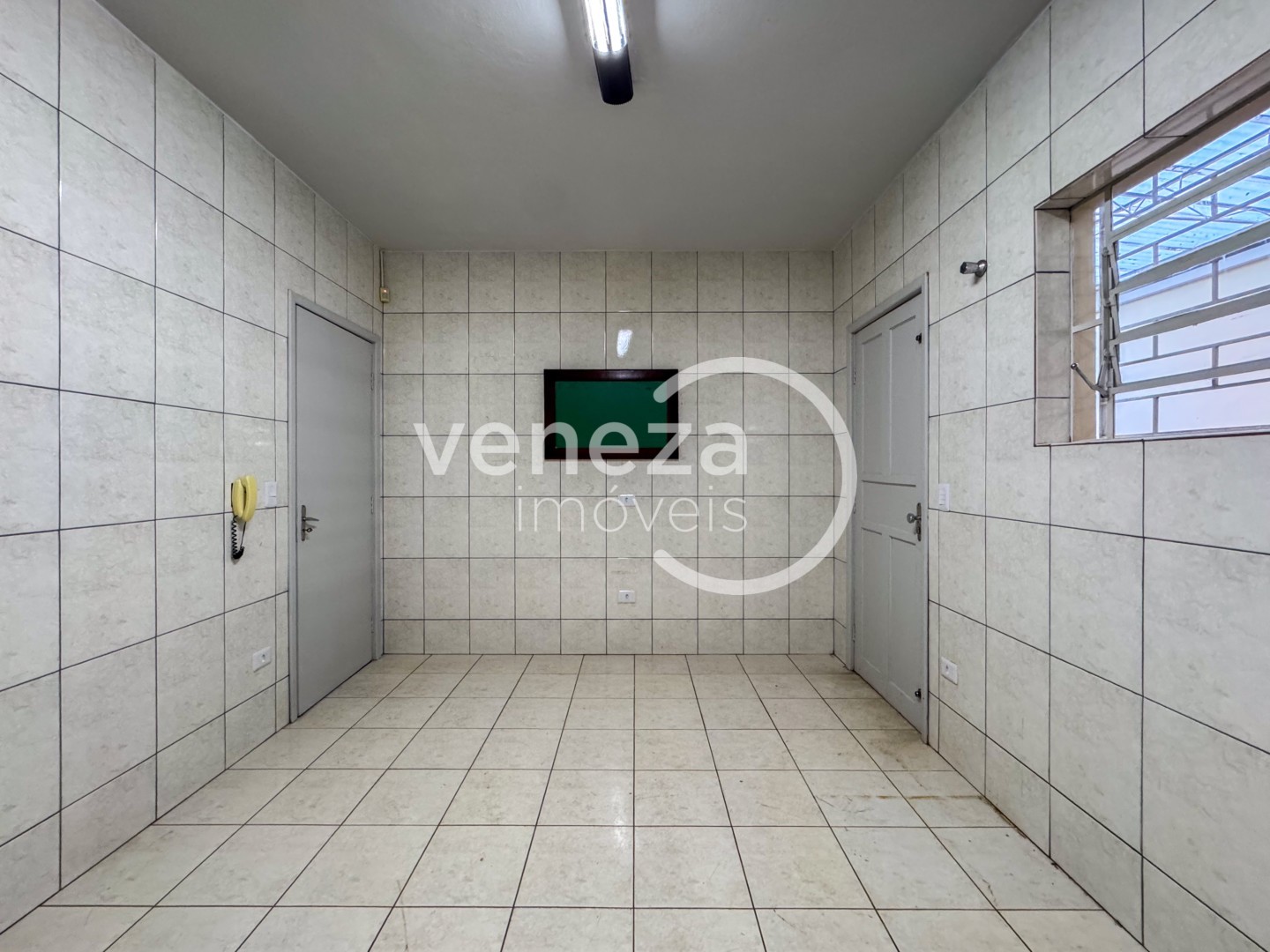 Casa Comercial para locação no bairro Jardim Higienopolis de Londrina - Foto 19