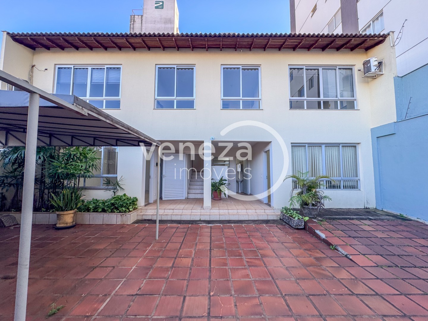 Casa Comercial para locação no bairro Jardim Higienopolis de Londrina - Foto 21