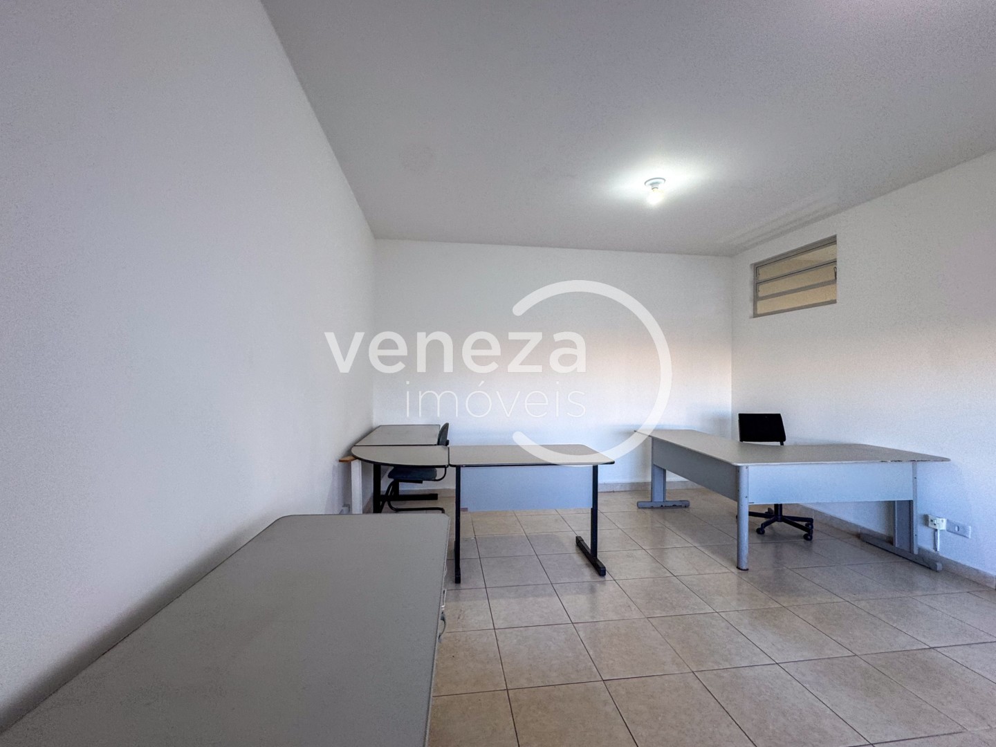Casa Comercial para locação no bairro Jardim Higienopolis de Londrina - Foto 29