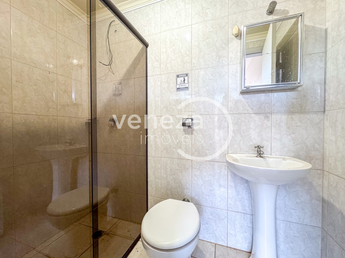Casa Comercial para locação no bairro Jardim Higienopolis de Londrina - Foto 37