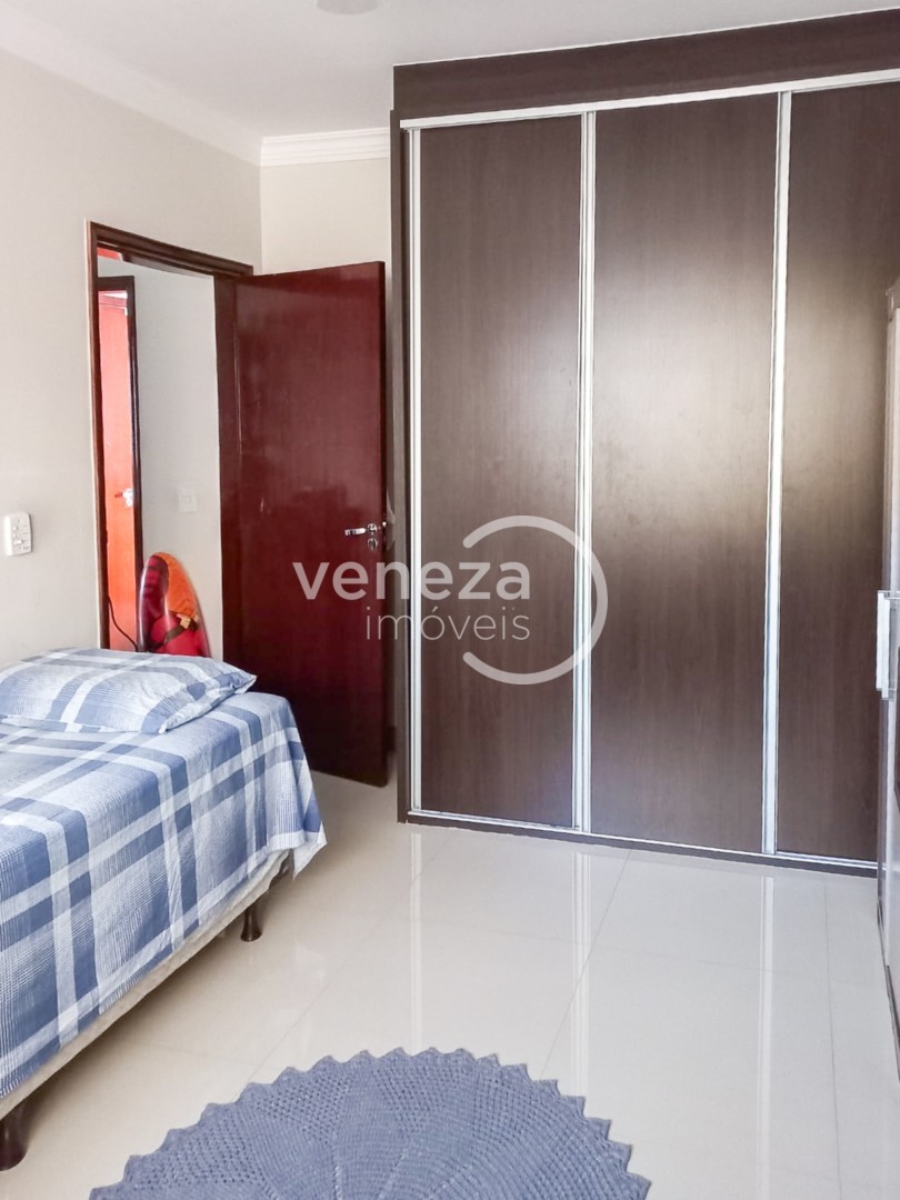 Casa Residencial para locação no bairro Jardim Roveri de Londrina - Foto 9
