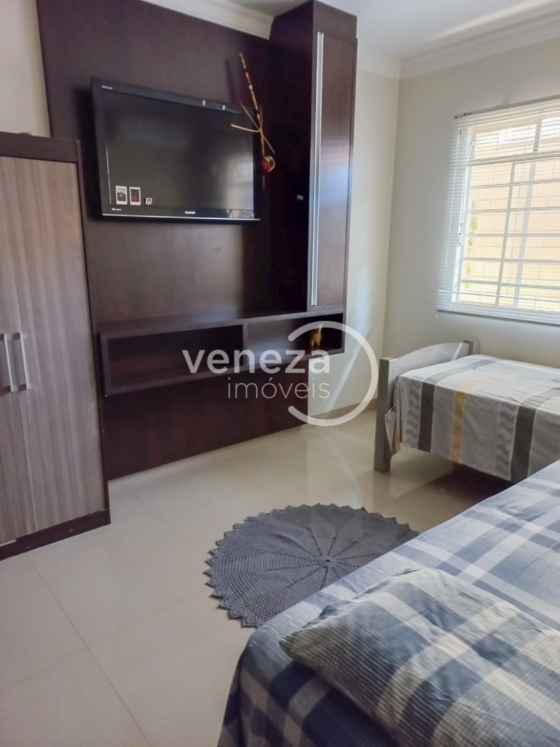 Casa Residencial para locação no bairro Jardim Roveri de Londrina - Foto 11