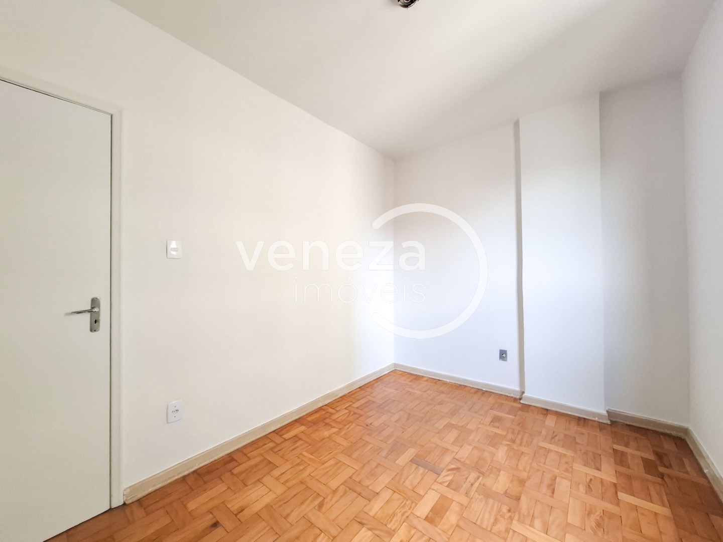 Apartamento para venda no bairro Centro de Londrina - Foto 19