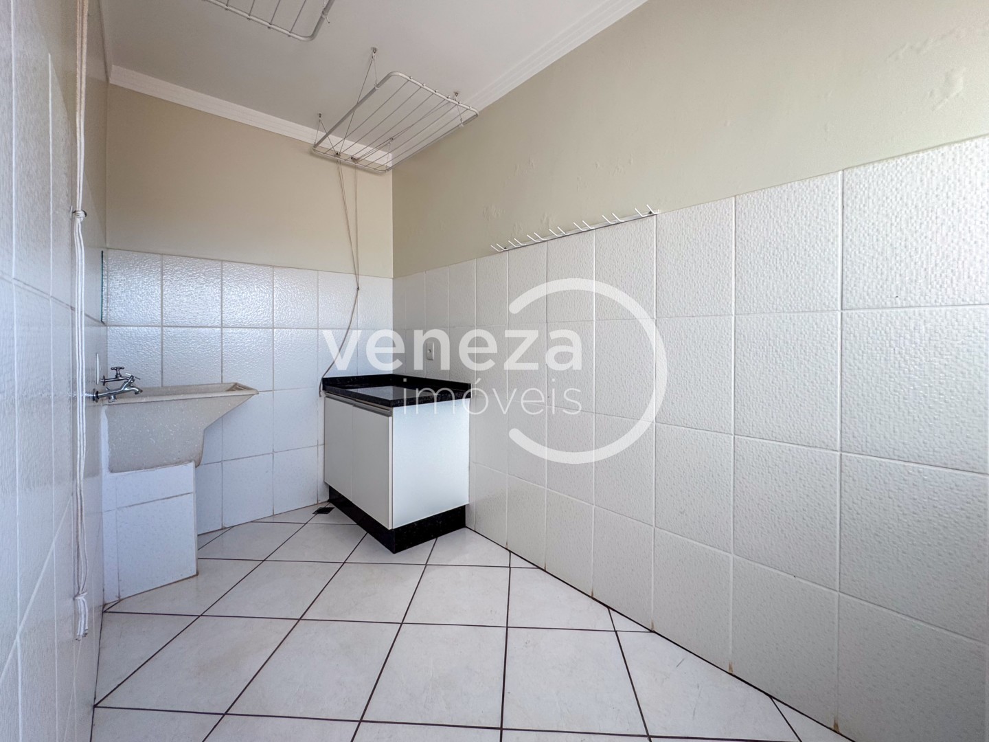 Apartamento para locação no bairro Jardim Strass de Londrina - Foto 22