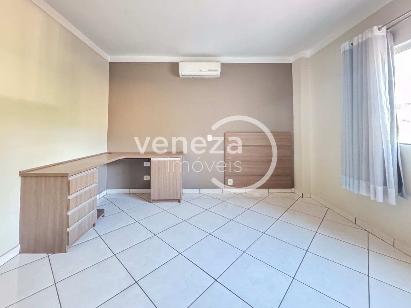 Apartamento para locação no bairro Jardim Strass de Londrina - Foto 14