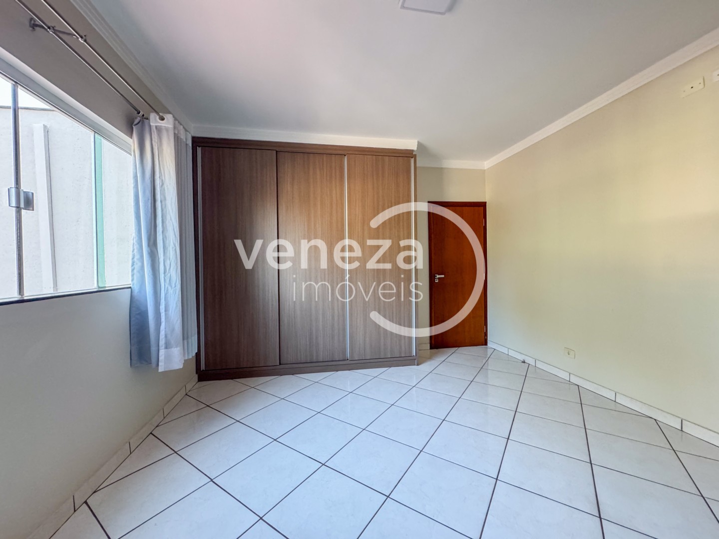 Apartamento para locação no bairro Jardim Strass de Londrina - Foto 7