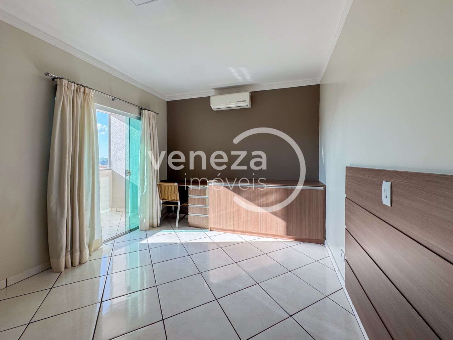 Apartamento para locação no bairro Jardim Strass de Londrina - Foto 9