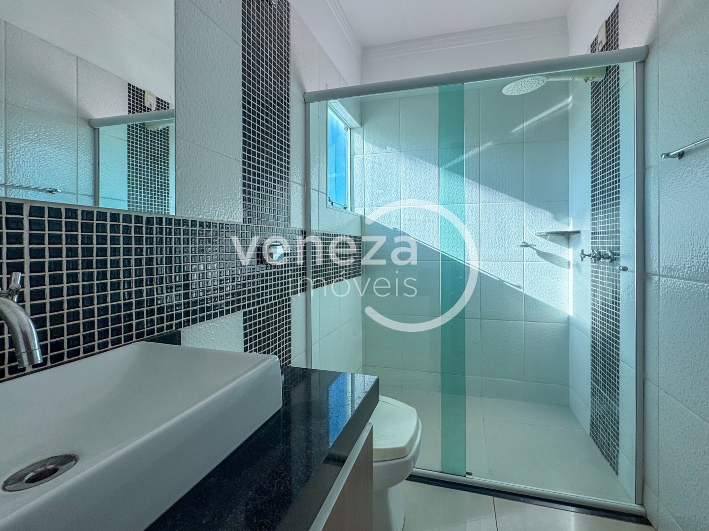 Apartamento para locação no bairro Jardim Strass de Londrina - Foto 16