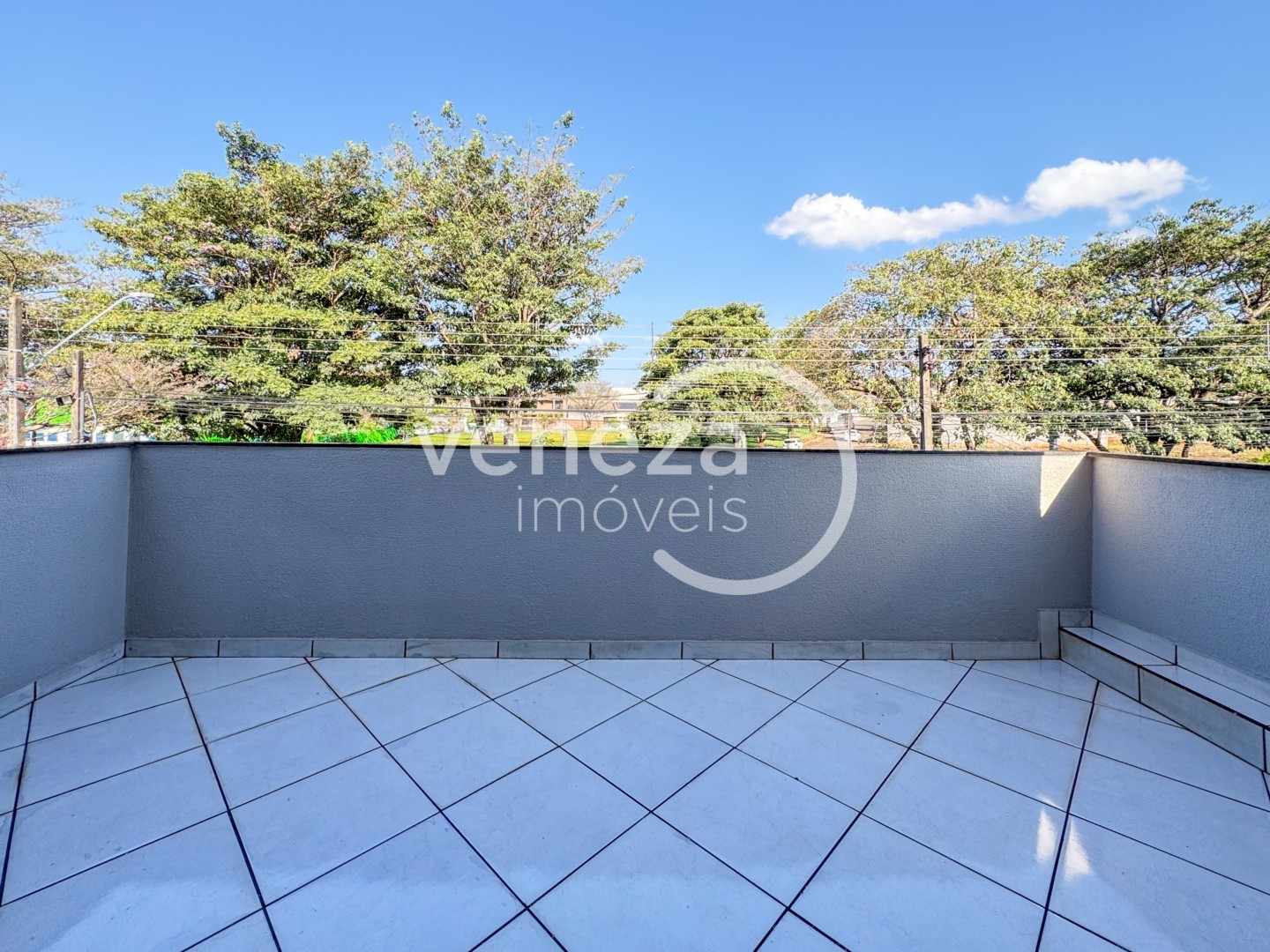 Apartamento para locação no bairro Jardim Strass de Londrina - Foto 4