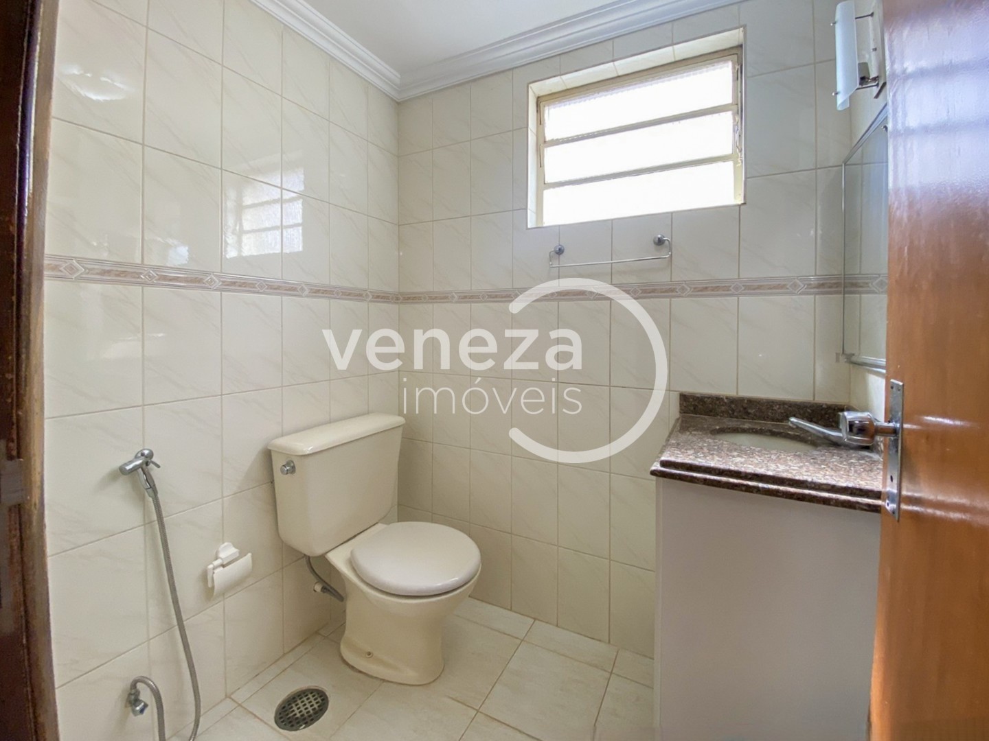 Apartamento para venda no bairro Jardim Palermo de Londrina - Foto 10