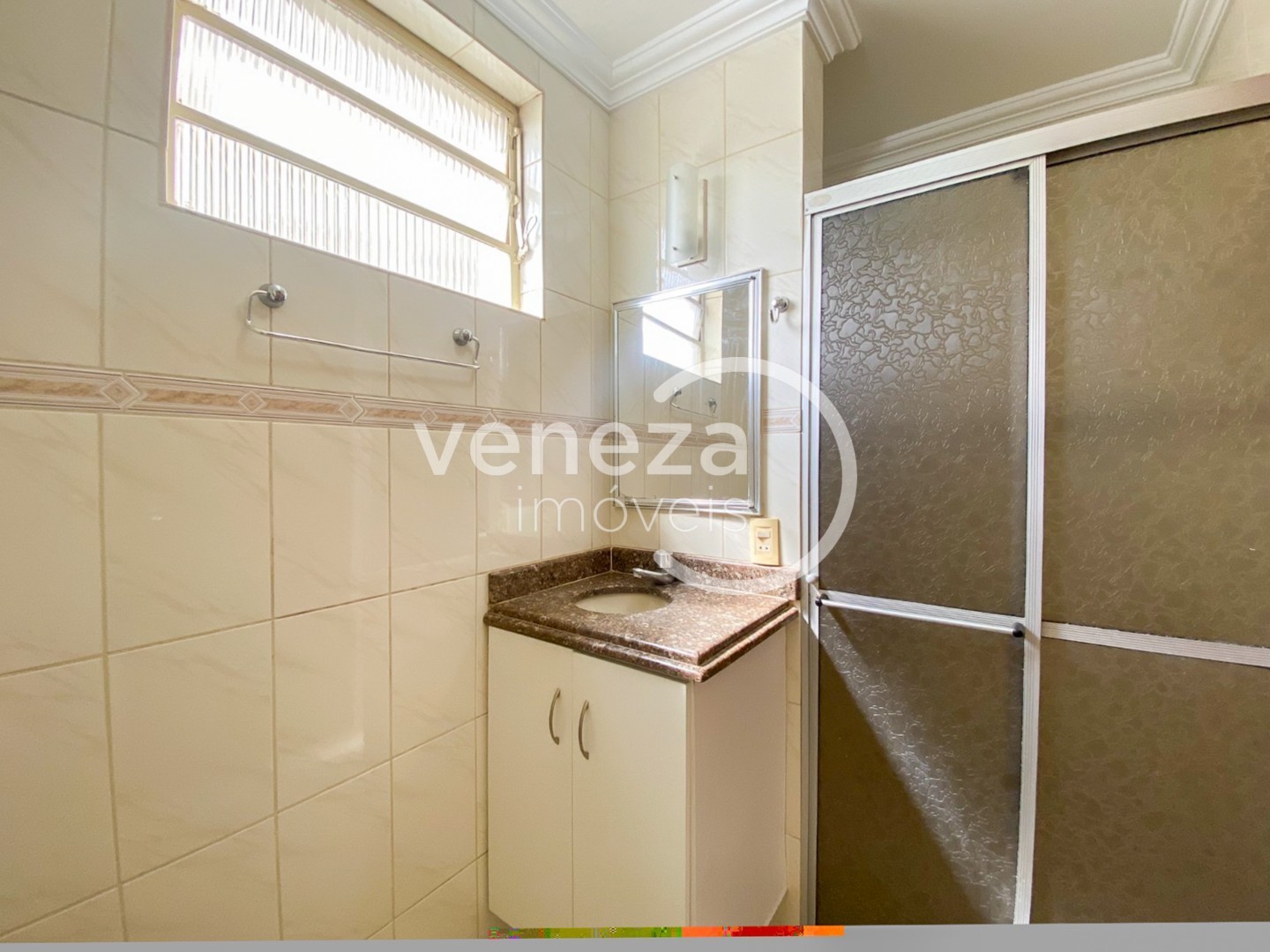 Apartamento para venda no bairro Jardim Palermo de Londrina - Foto 11