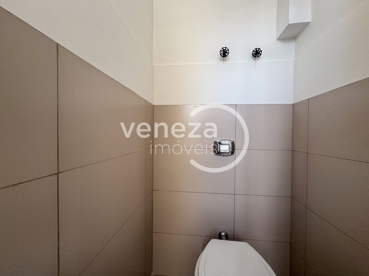 Sala para venda no bairro Centro de Londrina - Foto 10