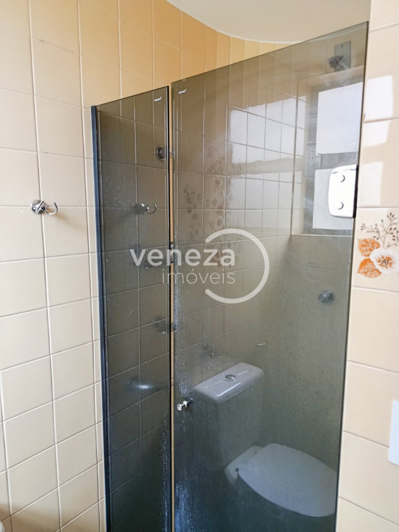 Apartamento para locação no bairro Jardim Palmares de Londrina - Foto 11