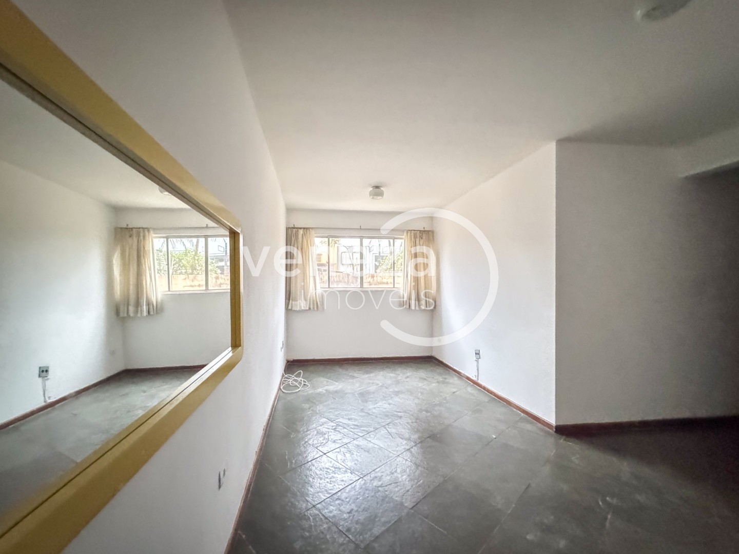 Apartamento para locacao no Jardim Adriana II em Londrina com 80m² por R$ 1.450