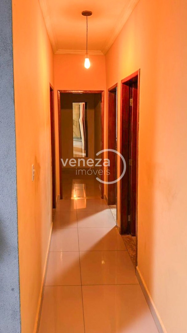 Casa Residencial para venda no bairro Jardim Continental de Londrina - Foto 11