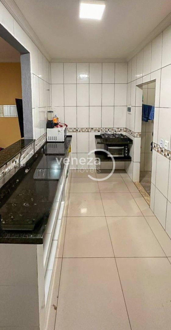 Casa Residencial para venda no bairro Jardim Continental de Londrina - Foto 12