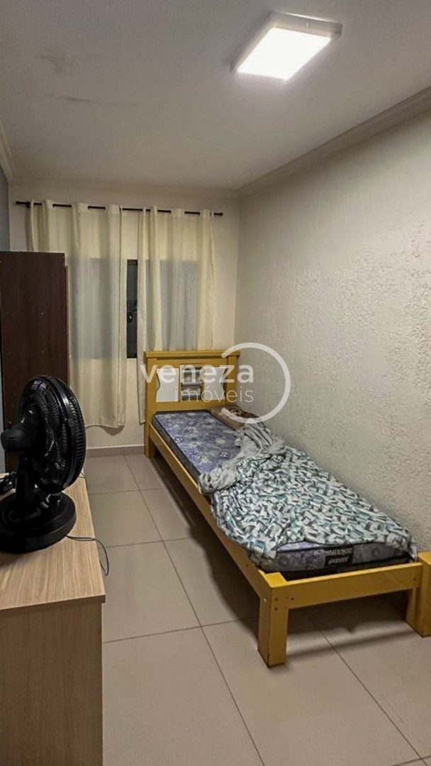 Casa Residencial para venda no bairro Jardim Continental de Londrina - Foto 9