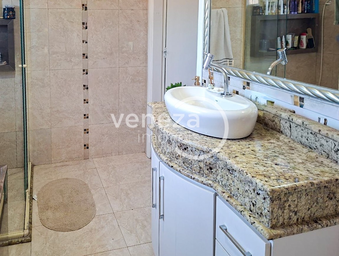 Casa Residencial para venda no bairro Esperanca de Londrina - Foto 11