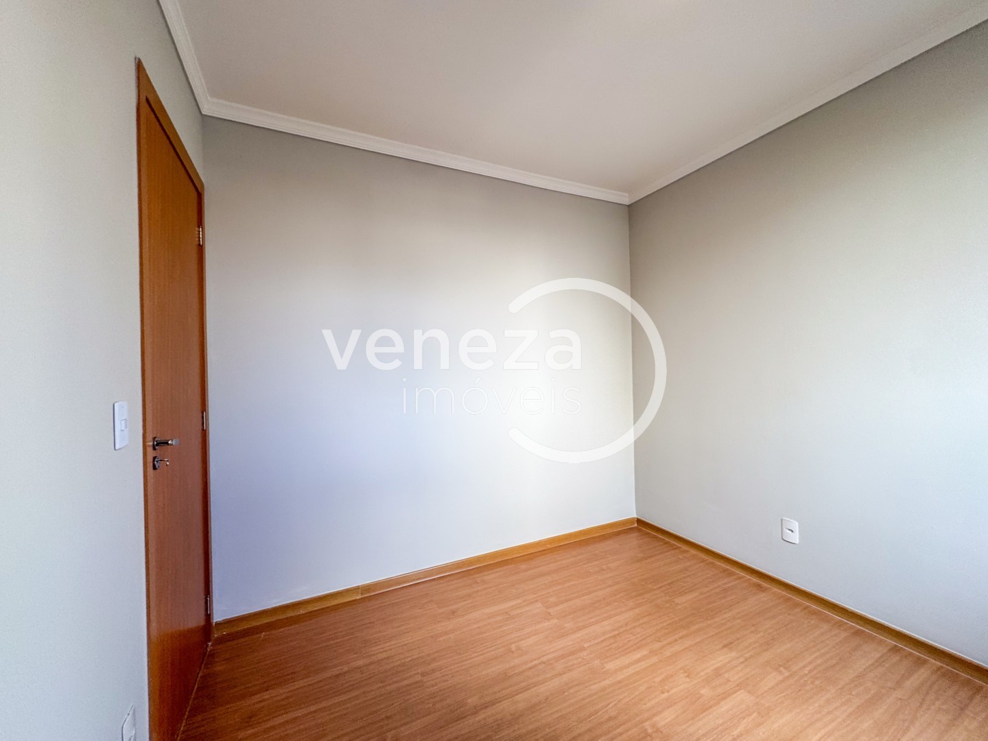 Apartamento para locação no bairro Acquaville de Londrina - Foto 12